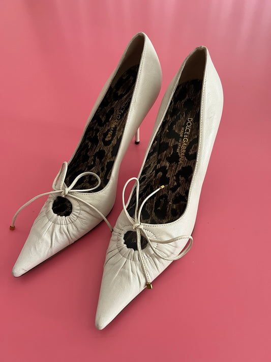 DOLCE&GABBANA white heels with leo lining