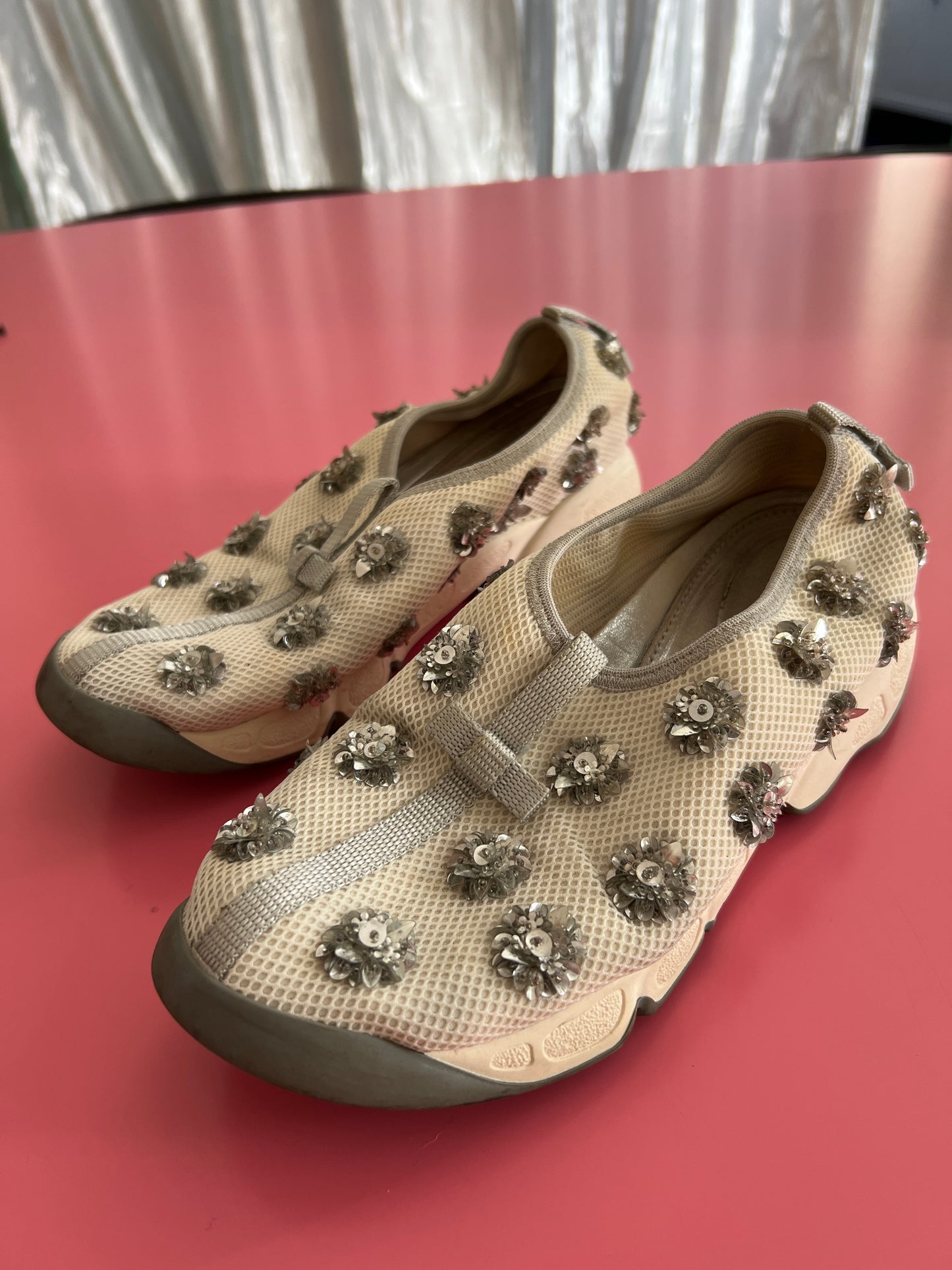 DIOR mesh sneaker with embellished flowers