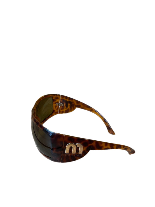 MIU MIU logo shades