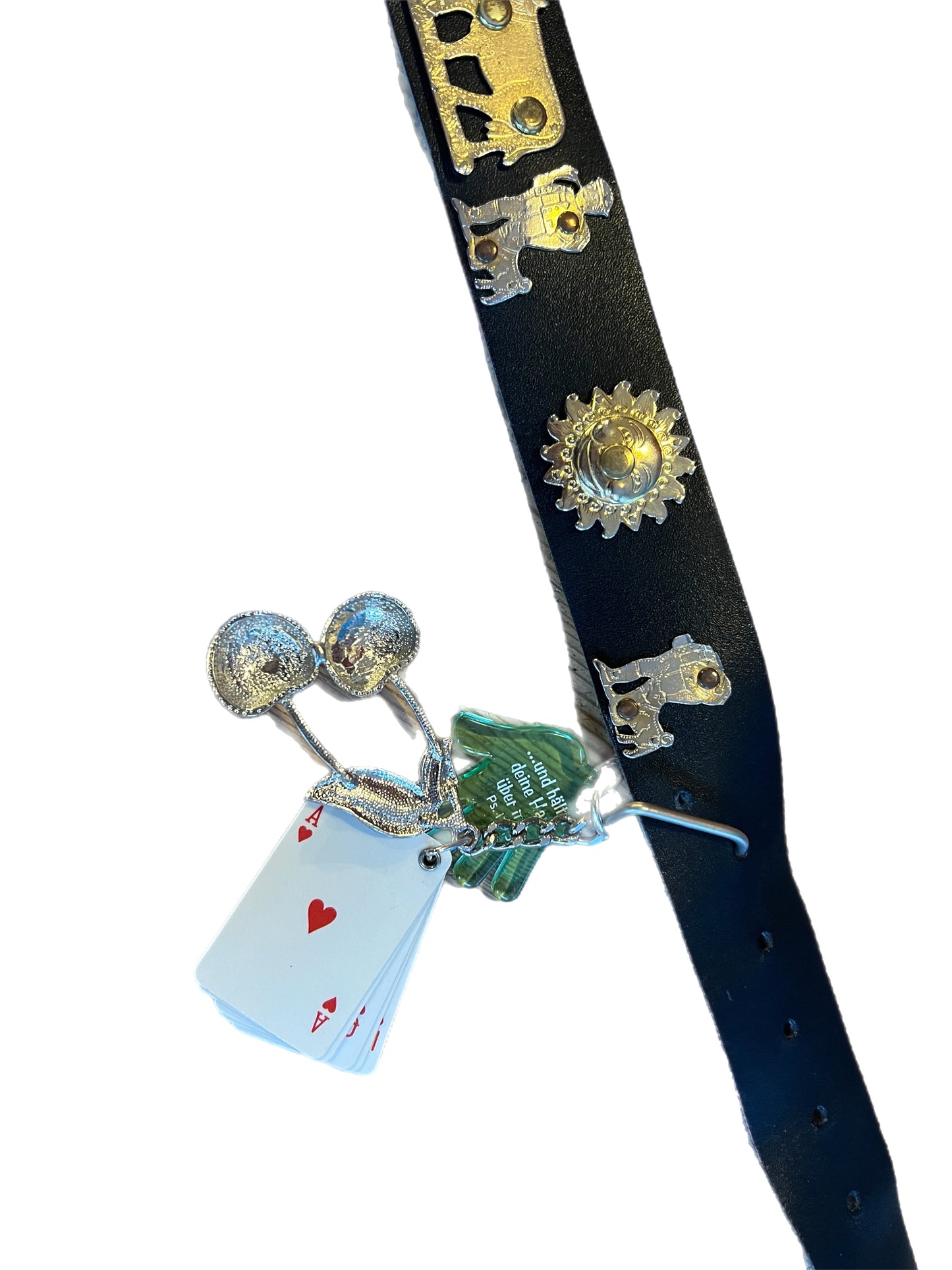 SSSUPERFAN x MINNEN custom charm belt